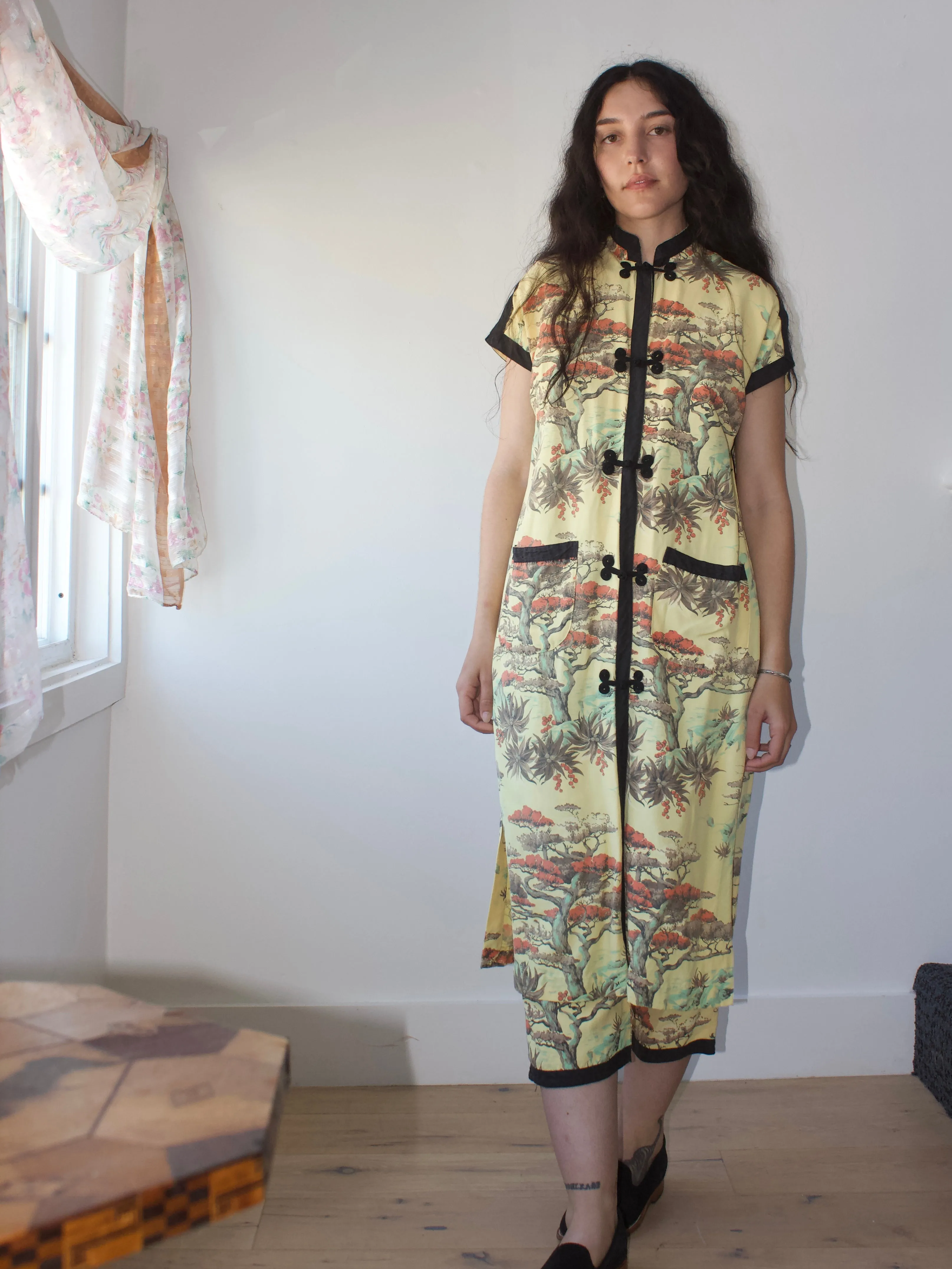 1940s Japanese Printed Side Button Pants Mandarin Collar Tunic Vacation Set