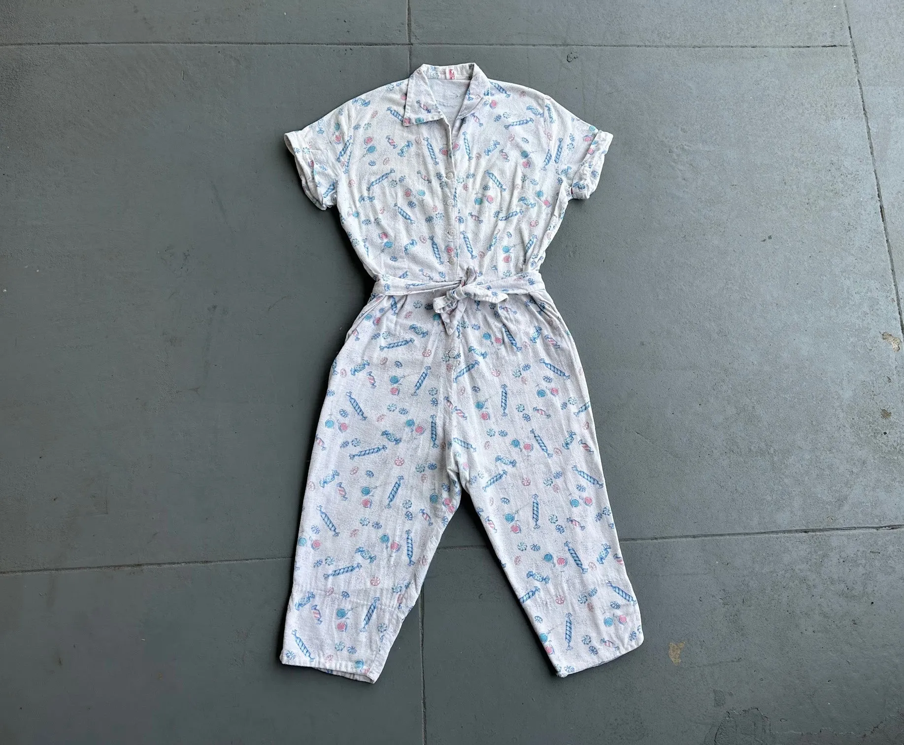 1950s flannel jumpsuit . vintage 50s novelty print romper . size small to s/m