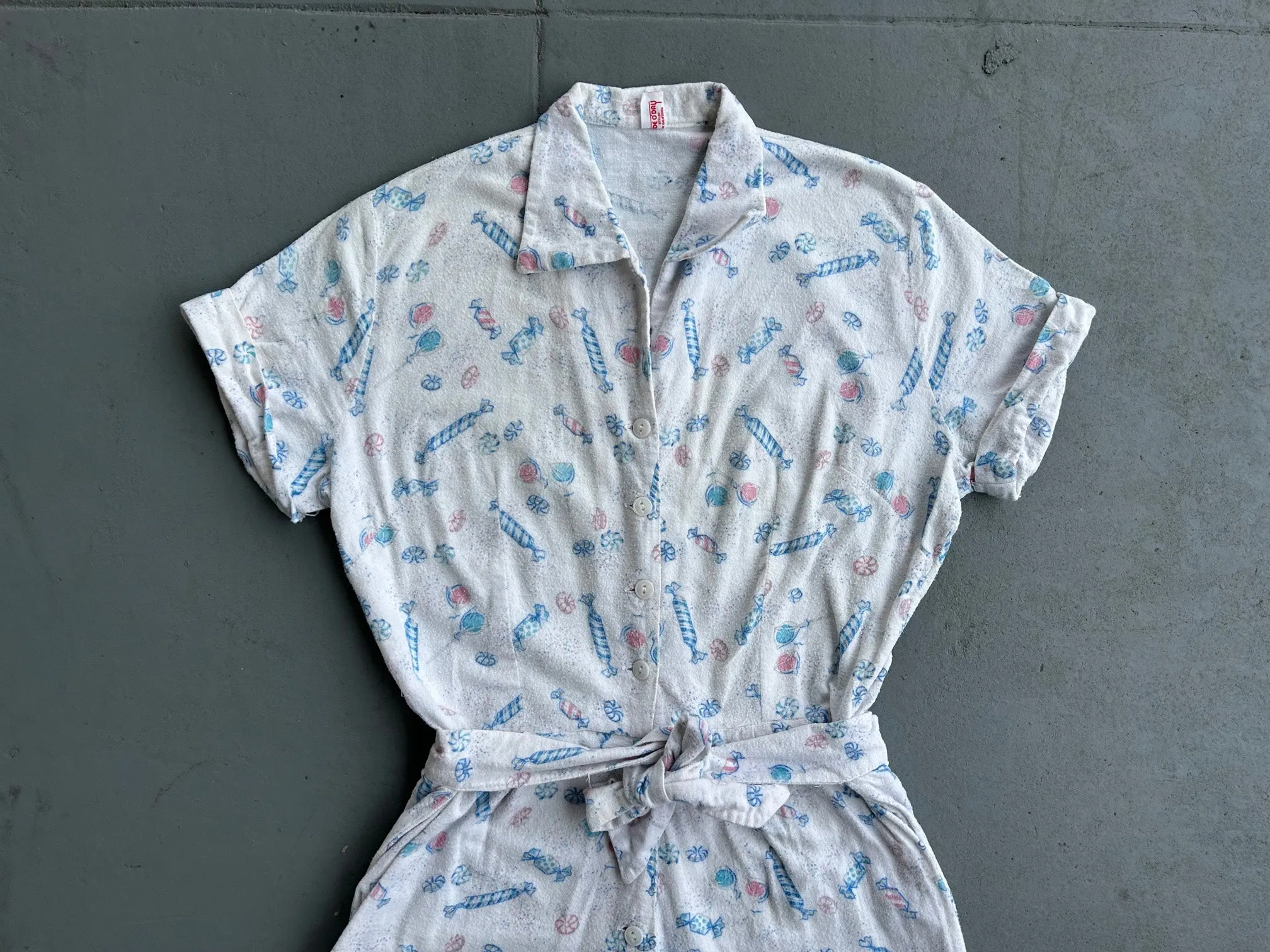 1950s flannel jumpsuit . vintage 50s novelty print romper . size small to s/m