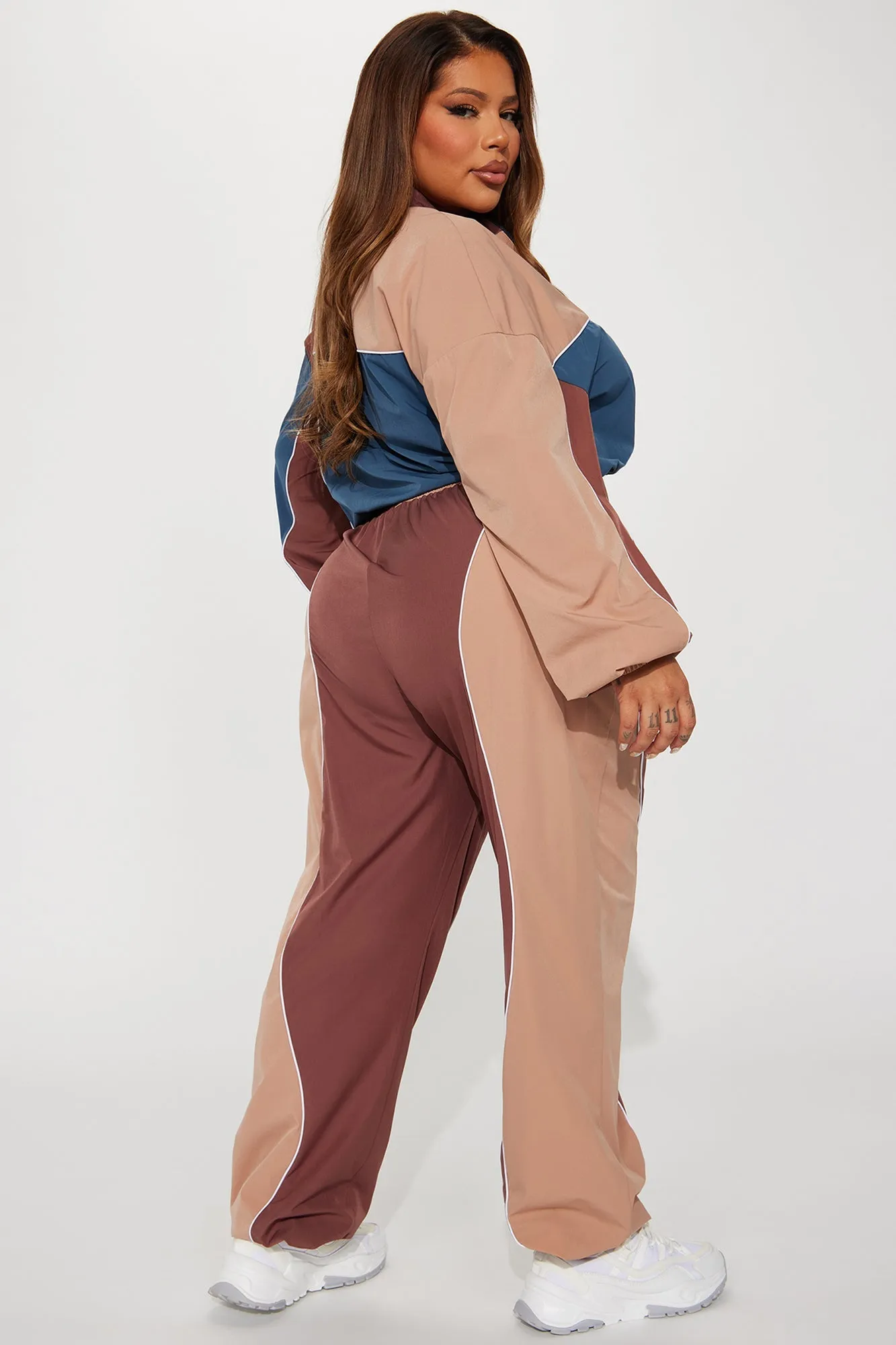 Andrea Windbreaker Jogger Set - Brown/combo
