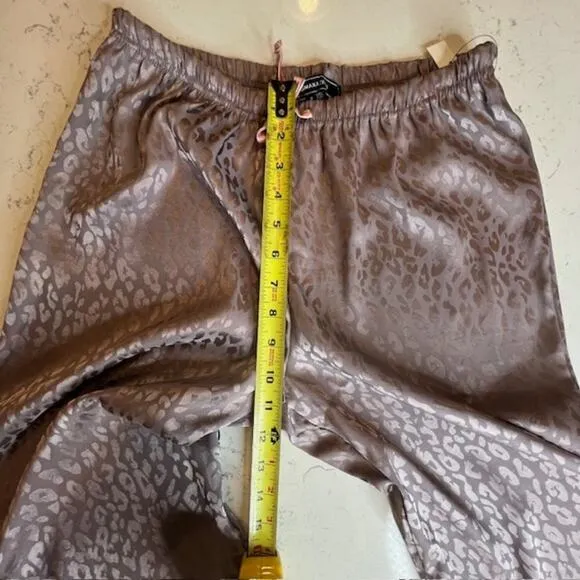 BCBG New Luxe Mauve Leopard Loungewear Set Size Small Pajama Pants &amp; Top