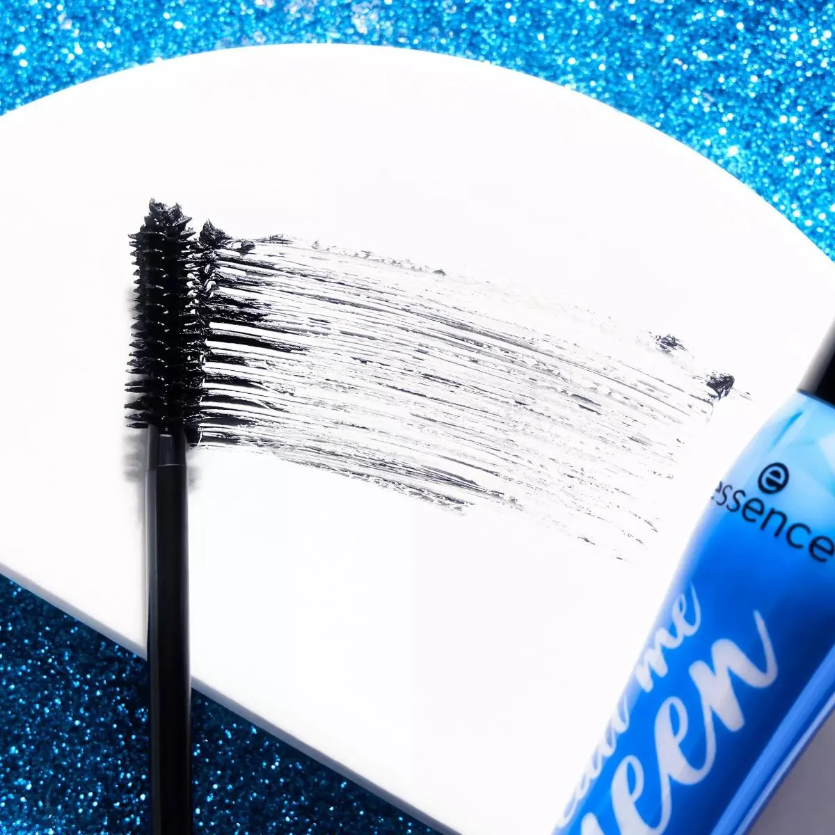 Call Me Queen Dramatic False Lash Effect Waterproof Mascara