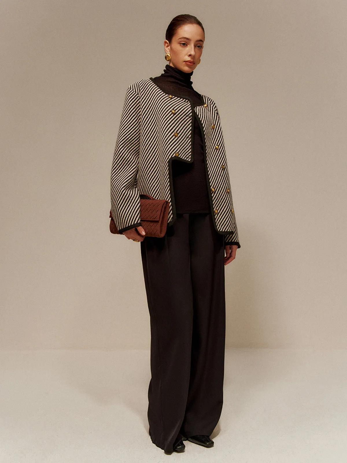 Contrast Binding Button Short Coat