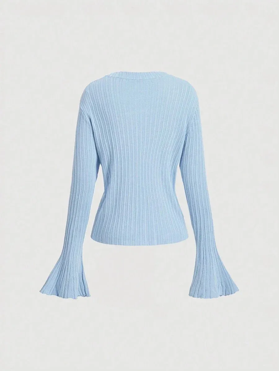 Fabiola Ribbed Knit Button-Up Cardigan Sweater in Blue