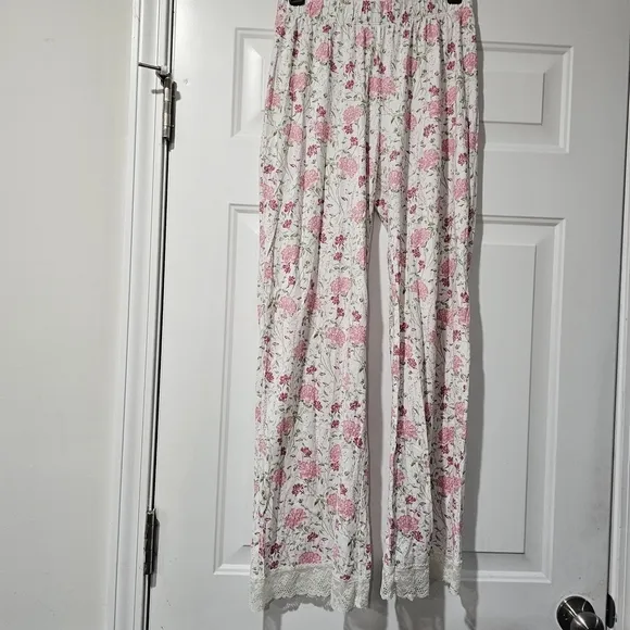 Garnett Hill Floral Lace Trim Pajama Set size XS Green Cotton