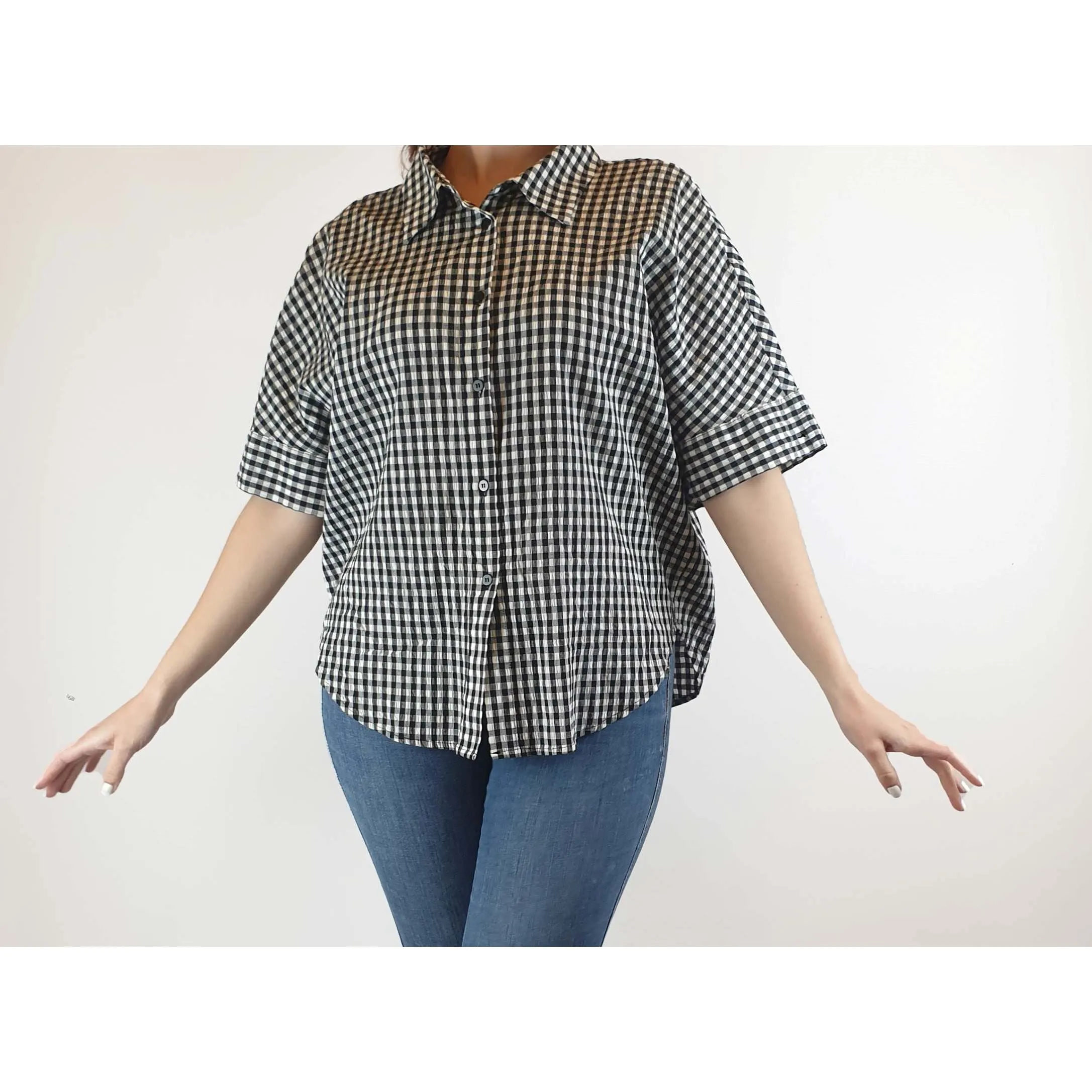 Gorman black and white gingham  short sleeve shirt size S (best fits size 10)