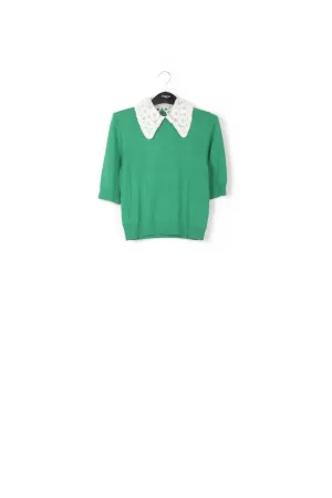 Green sweater with lace and pearl-embroidered collar