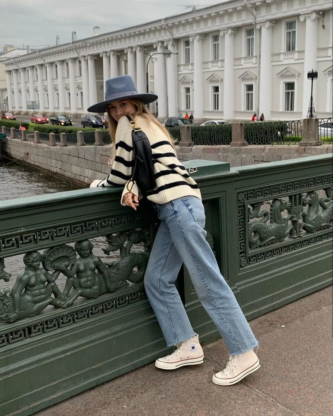Horizontal Stripes Pit Striped Knit Sweater