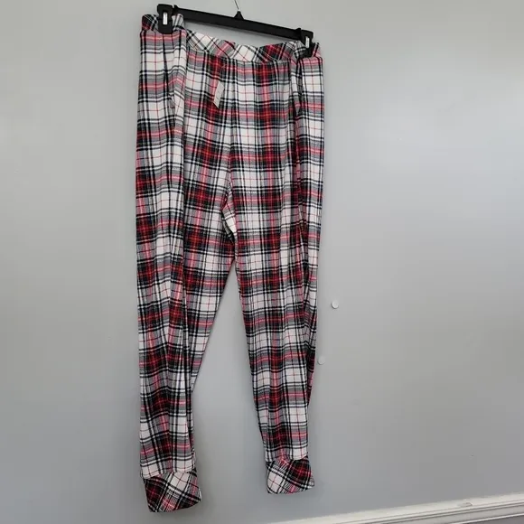 LAUREN Ralph LaurenLong Sleeve Crew Neck Joggers PJ Set