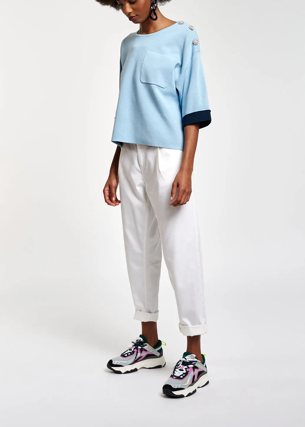 Light blue short-sleeved sweater