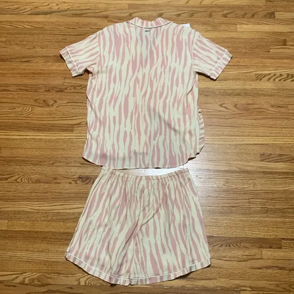 Maaji pajamas - NEW pajama set, short sleeve button up pajama shirt   shorts