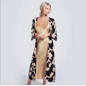 Maison Du Soir robe/kimono