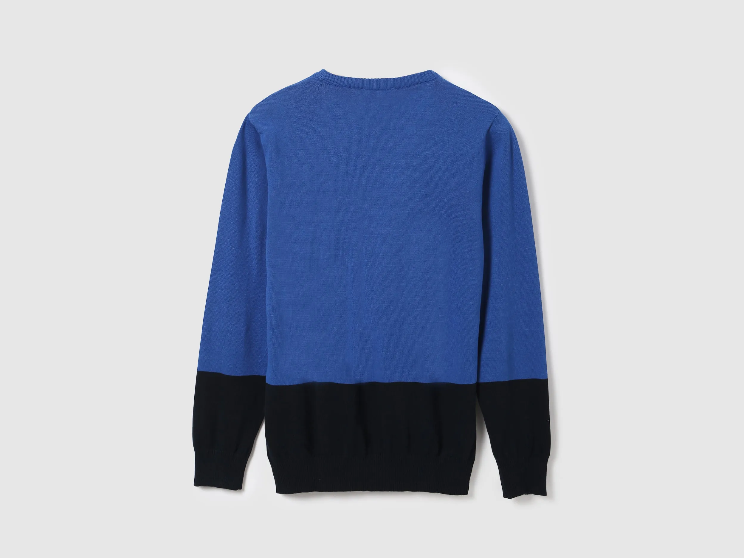 Men Colorblock Round Neck Sweatshirt