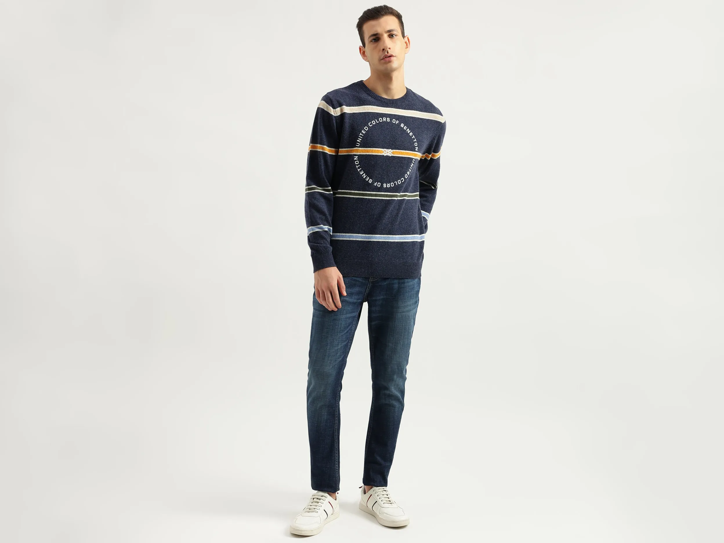 Men's Regular Fit Round Neck Striped Sweaters