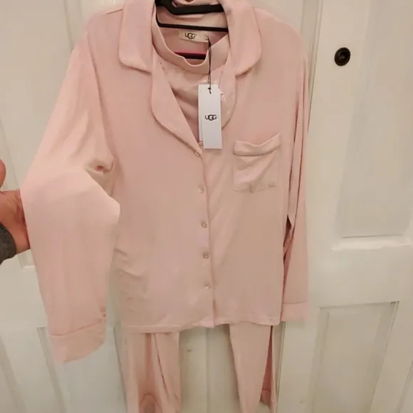 NWT UGG 2 pcs Lenon Pink Mini Stripe Jersey Knit Pajamas Shirt   Pants Set