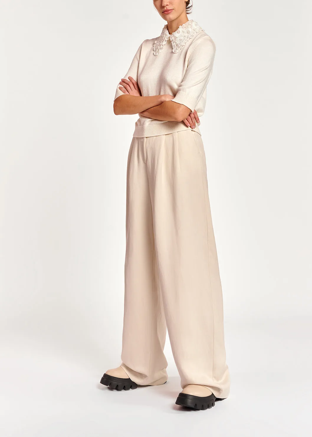 Off-white sweater with lace and pearl-embroidered collar