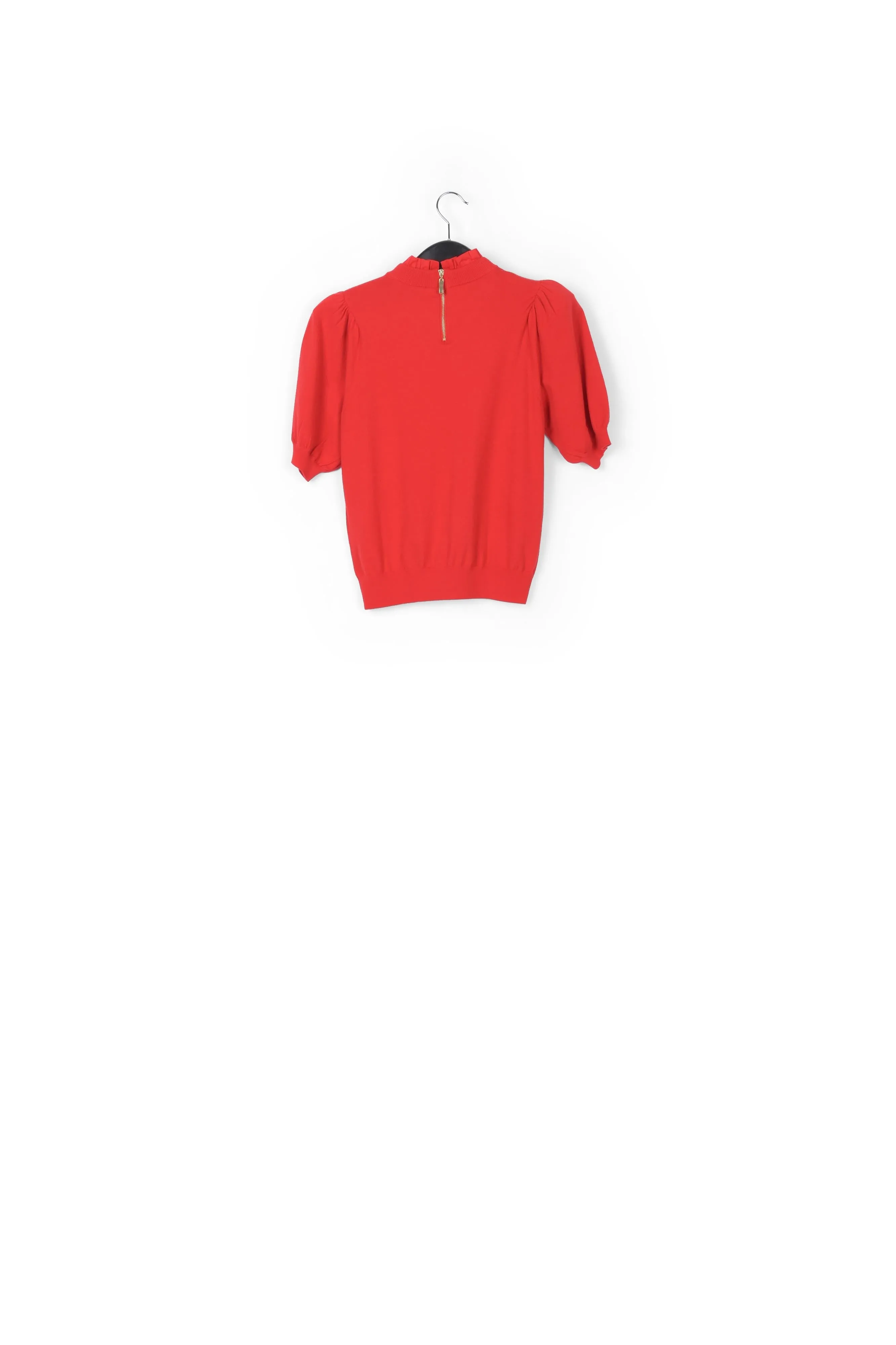 Red short-sleeved sweater with stand-up collar