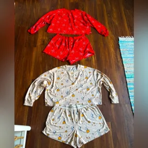 Set of 2 American Eagle Women’s Pajamas size XL Soft flannel Red Bows &amp; Snoopy