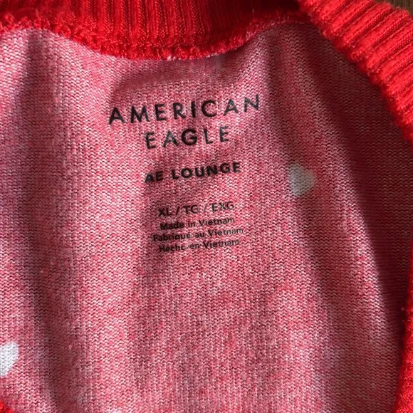 Set of 2 American Eagle Women’s Pajamas size XL Soft flannel Red Bows &amp; Snoopy