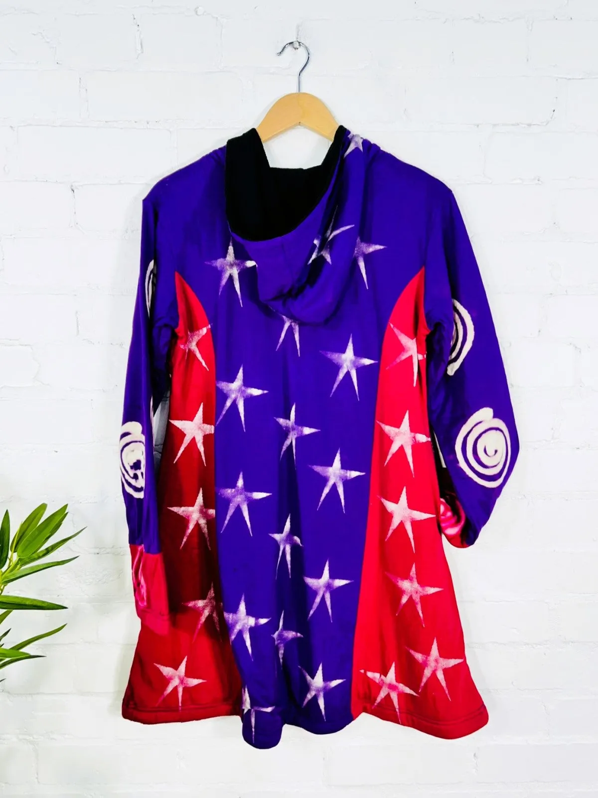 Star Long Lined Zip Hood Top