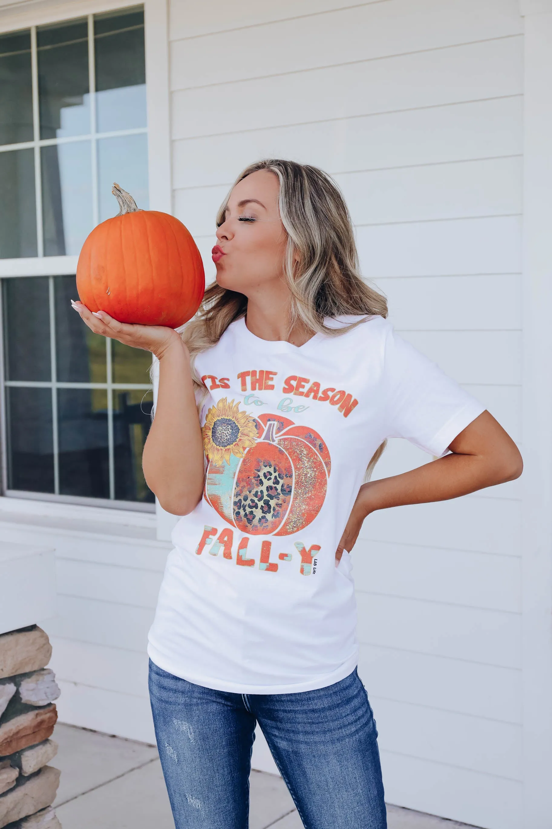 Tis The Season To Be Fall-Y Graphic Tee