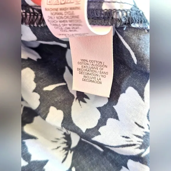 Victoria's Secret Bride Gray/Blue &amp; White Floral Button up Pajama Top Pink Trim