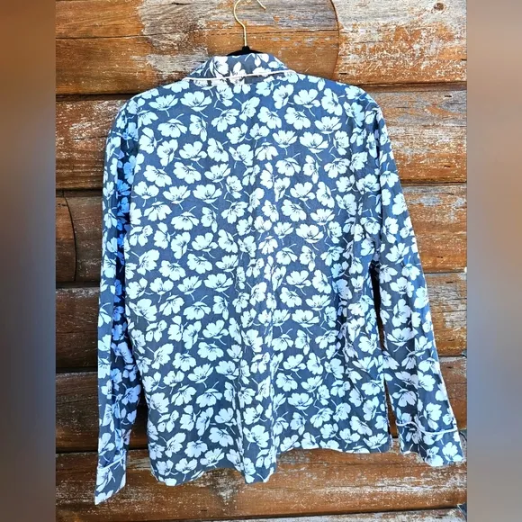 Victoria's Secret Bride Gray/Blue &amp; White Floral Button up Pajama Top Pink Trim