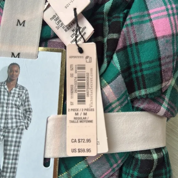 Victoria’s Secret Flannel long Pajamas set pink/green size M NWT in packaging