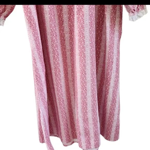 Vintage LL Bean By Lanz Cotton Pink White Floral Nightgown Pajamas Womens Size M