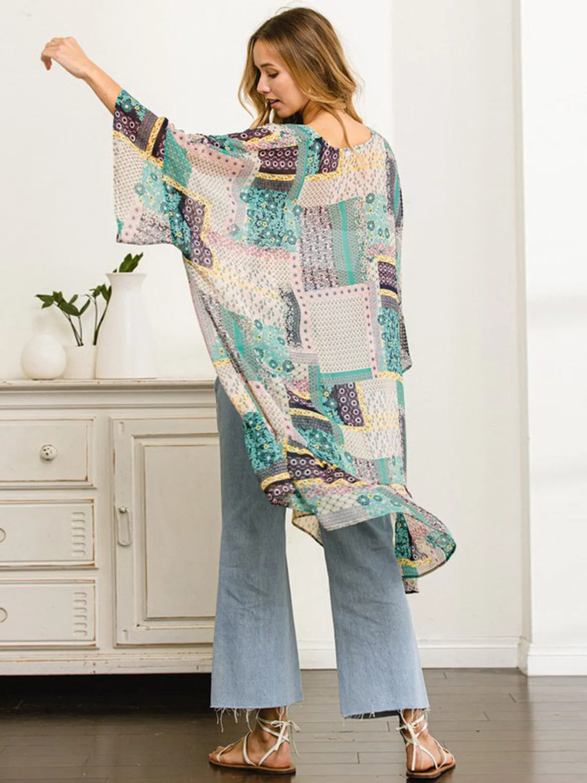 WOMEN'S 3/4 SLEEVE MULTI PRINT SHIMMER CARDIGAN