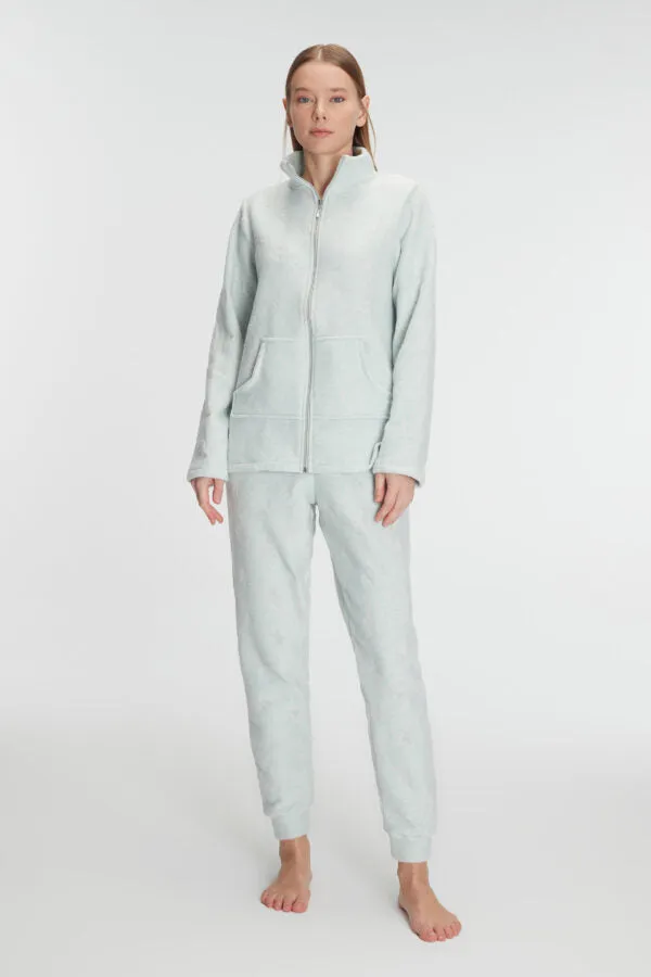 Women’s home set